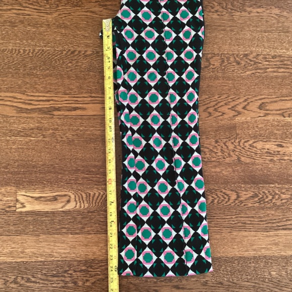 Maeve by Anthropologie The Margot Kick Flare Cropped Pants Stretch Geometric - Picture 12 of 14